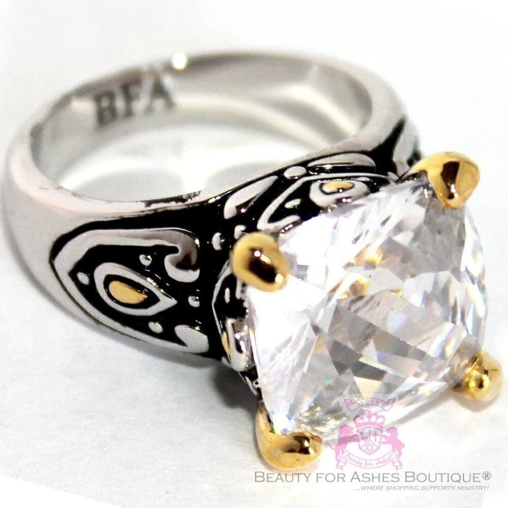 White Clear 12mm Throne Room Checkerboard Cushion Cut 2 Tone Cubic Zircoia Ring